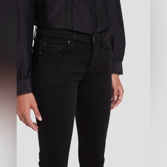 COPY - NWOT 7 For All Mankind Ali jeans in black, size 27. - Picture 3 of 11